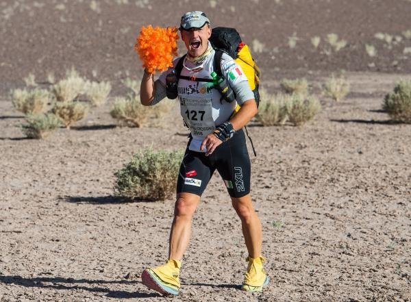 4 deserts race