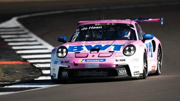Závody GT: Porsche Supercup v Imole