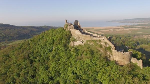 Jezero Balaton a jeho přírodní krásy