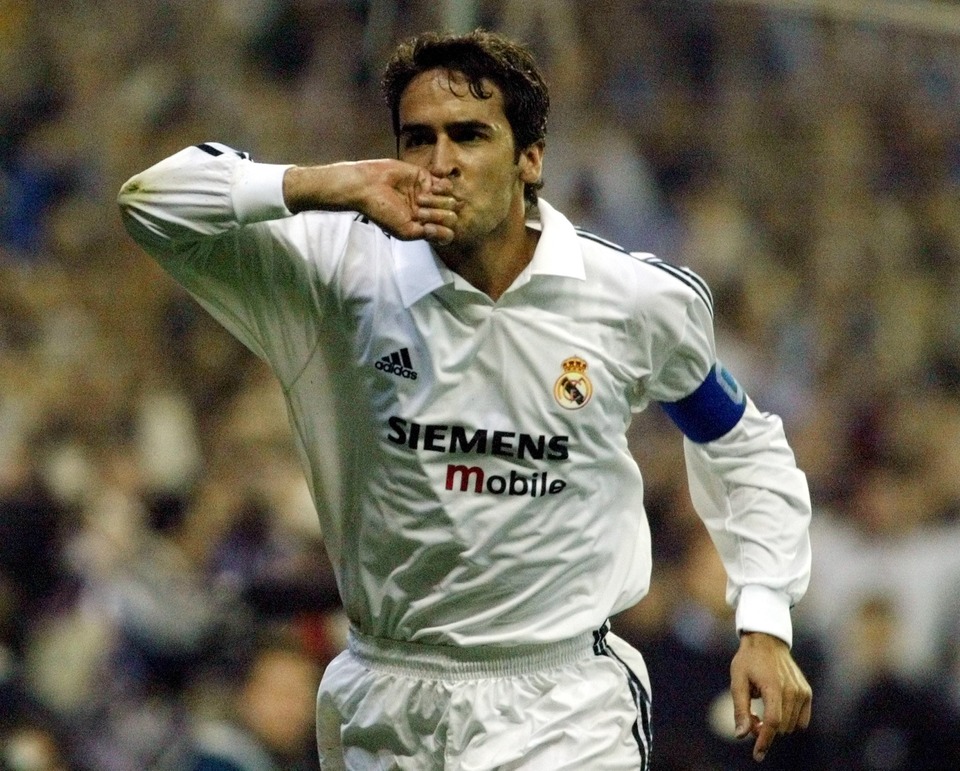 Futbaloví velikáni - Raúl
