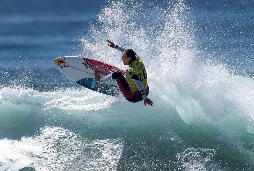 Surfing: World League Championship v Cloudbreaku