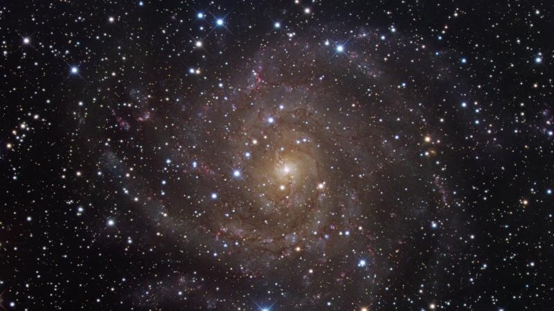 Documentary Hlubinami vesmíru s dr. Michalem Zajačkem, galaxie