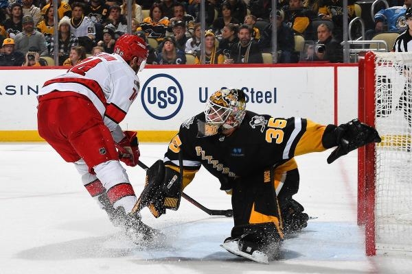 NHL: Pittsburgh Penguins - Carolina Hurricanes