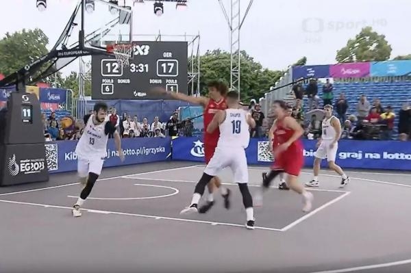 Basketbal 3x3. Mládežnícka Liga národov 2025 (Bratislava): finále (ženy), finále (muži)