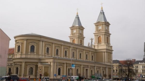 Mše svatá s uvedením Mons. Martina Davida do úřadu diecézního biskupa