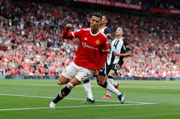 Tímy snov - Manchester Utd a Real Madrid a USA vs Zvyšok Sveta