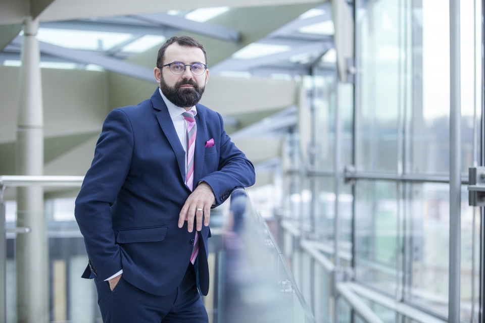 Dokument Krotitelé dluhů - Daniel Kolský