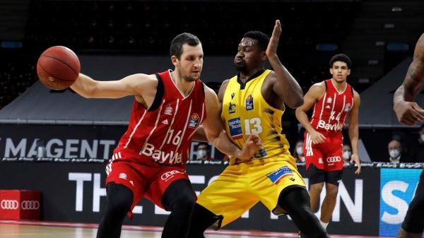 FC Bayern München - MHP RIESEN Ludwigsburg