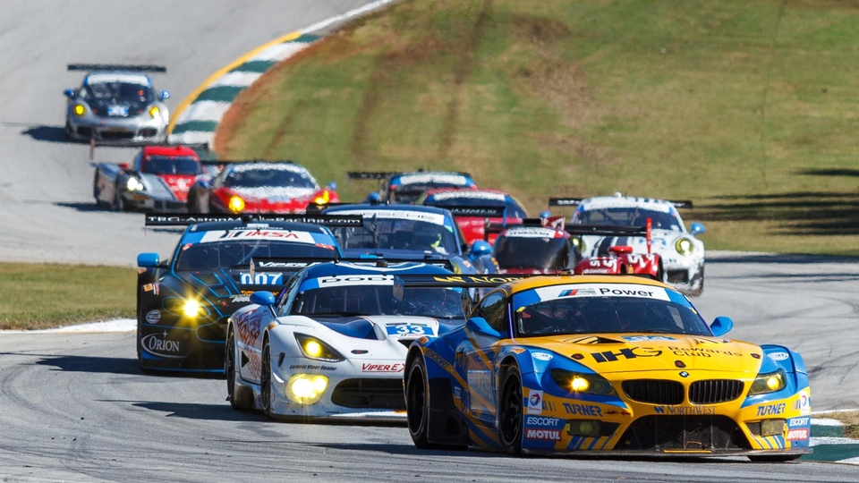 FIA Pure Motorsport, magazin