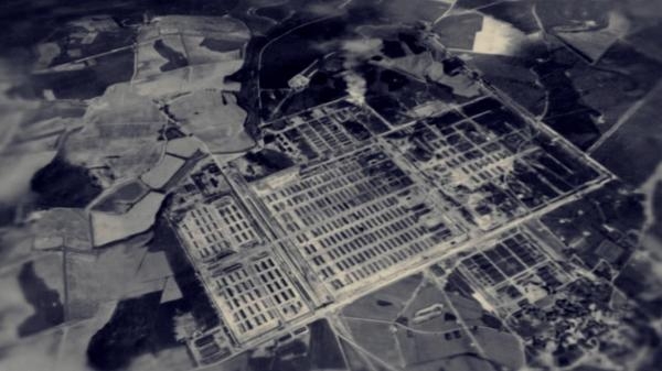 Auschwitz widziany z nieba