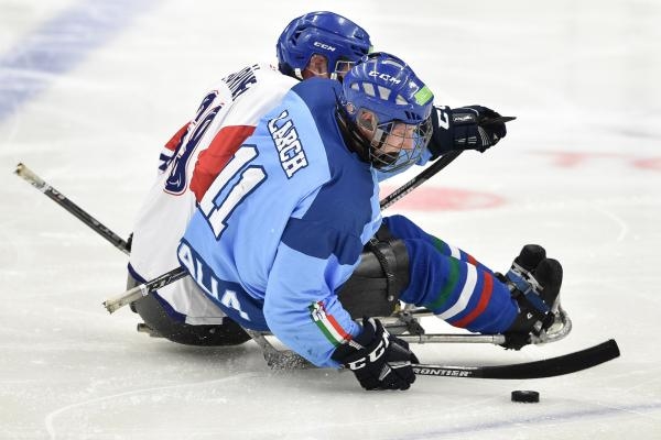 Para hokej: USA - Čína