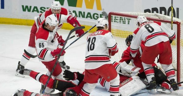 Carolina Hurricanes - Ottawa Senators