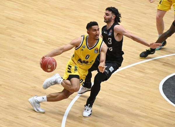 Hamburg Towers - ALBA BERLIN