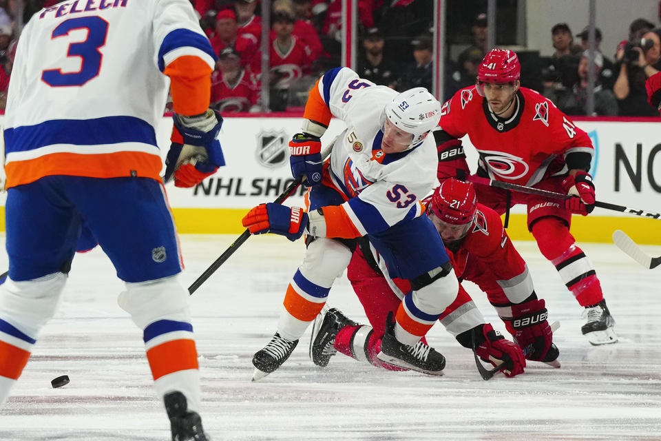 New York Islanders - Carolina Hurricanes
