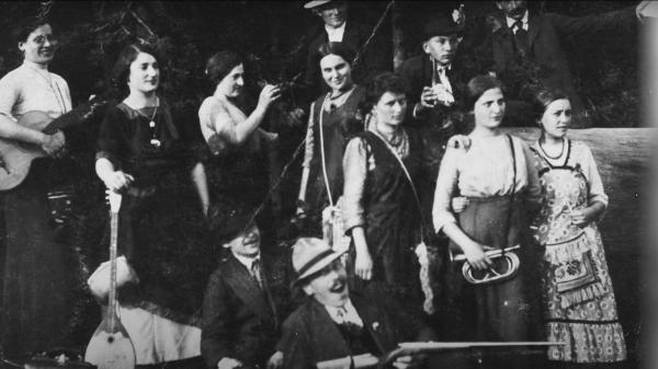 Uvijek smo hodali zajedno - Priča o Lili Gomboš