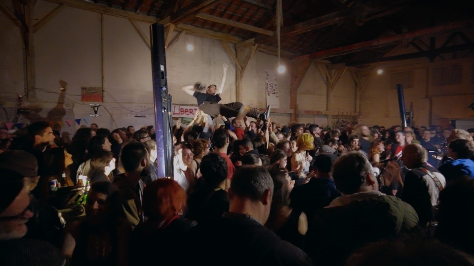 Dokument Punk is not vraiment dead ?!