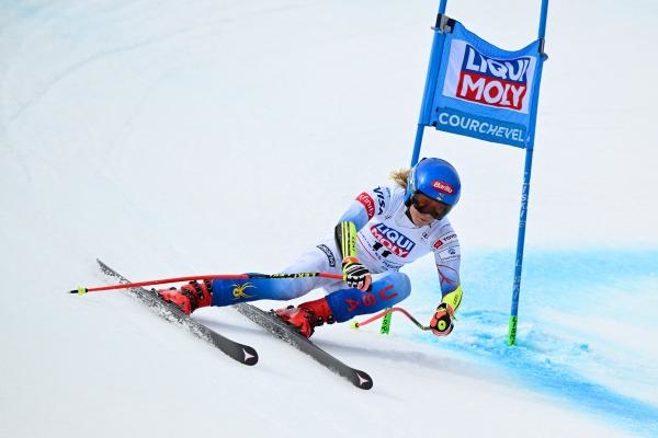 Alpské lyžování: MMČR dospělých