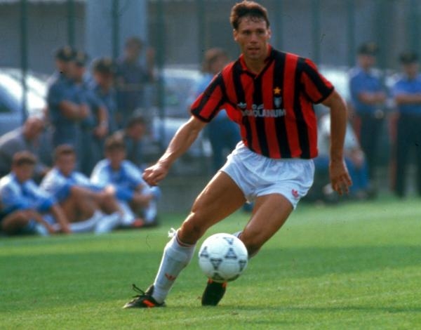 Futbaloví Velikáni - Van Basten
