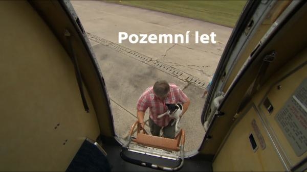 Pozemní let