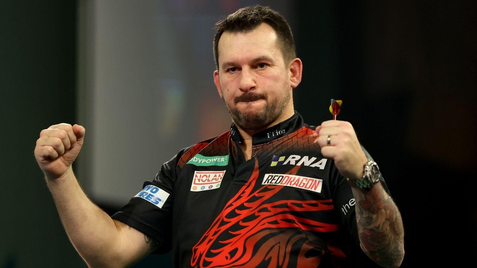 180 s Jonnym Claytonem