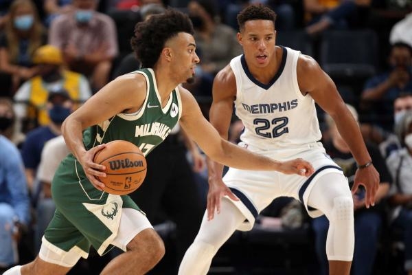 Memphis Grizzlies - Milwaukee Bucks