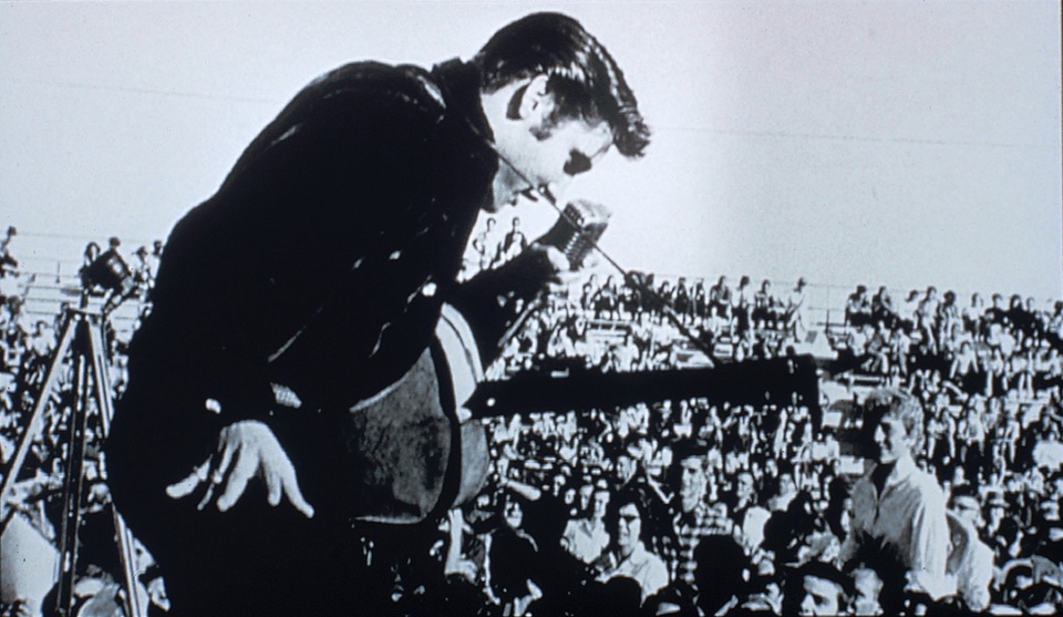 Dokument Slavná alba: Elvis Presley - Elvis Presley