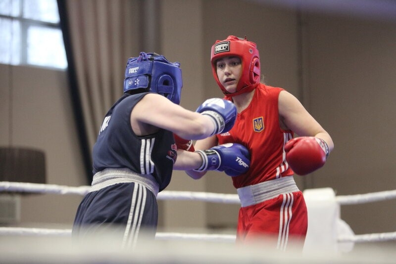 Boks. Chempionat Ukrayini U22 sered zhinok. Pivfinali. Ternopil