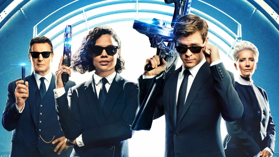 Film Ljudy u&nbsp;čornomu: Internešnl