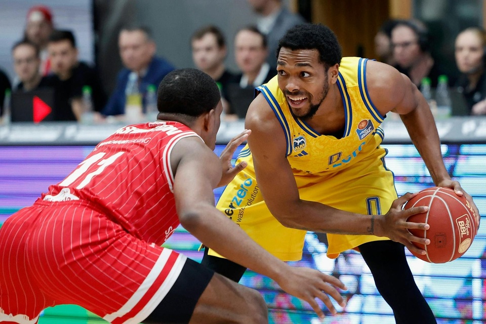 ALBA BERLIN - FIT/ONE Würzburg Baskets