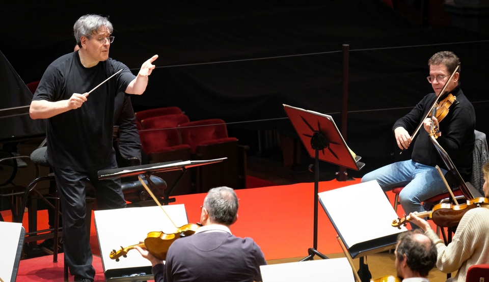 Pappano diriguje Beethovena a Schumanna