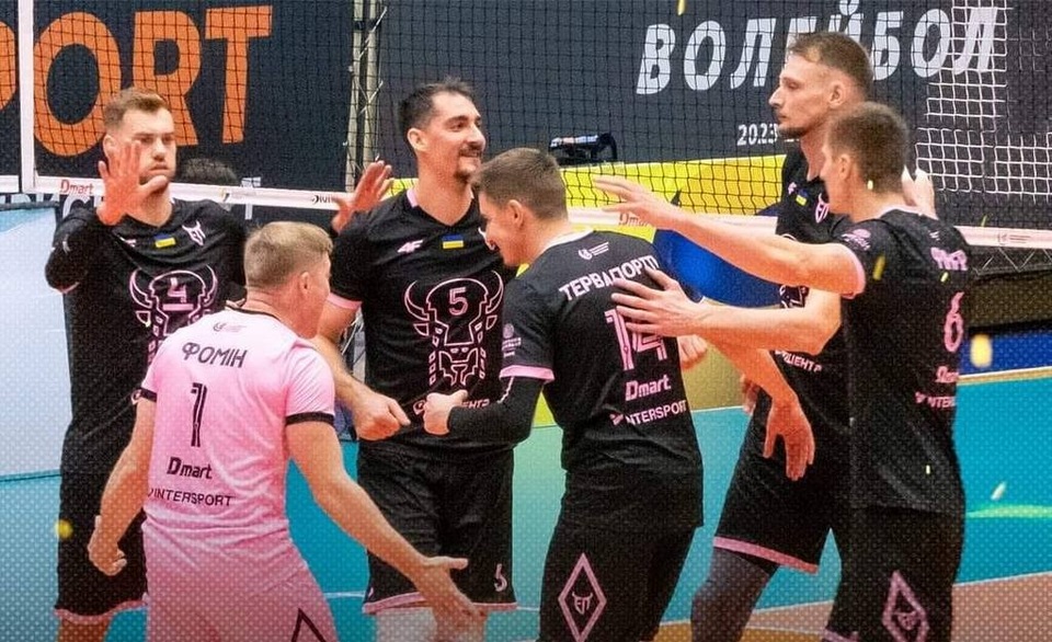 Voleybol. Superliga. Choloviki. Pley-off. Pivfinal. Match 3. Epitsentr-Podolyani-Zbirna Ukrayini U20 - Epitsentr-Podolyani