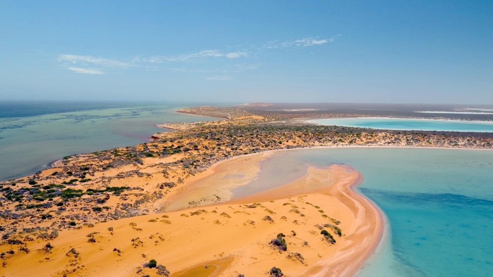 Dokument U wybrzeży Australii