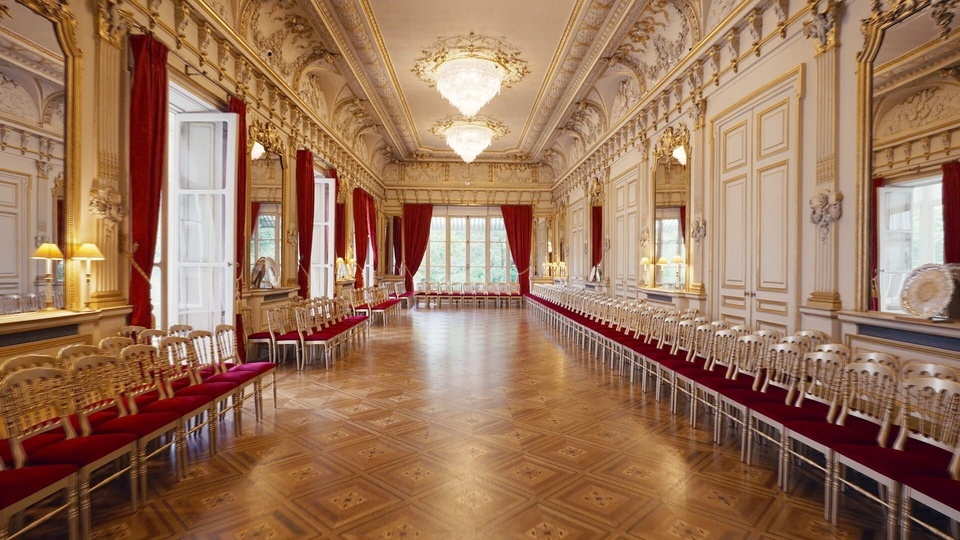 Dokument Les trésors des ambassades parisiennes