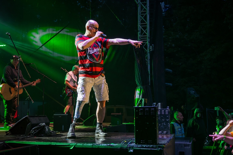 Документ Tři sestry: 40 let na scéně