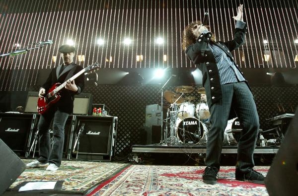 KONCERT SYSTEM OF DOWN