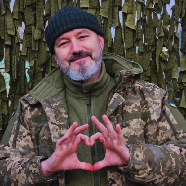 Митці на війні