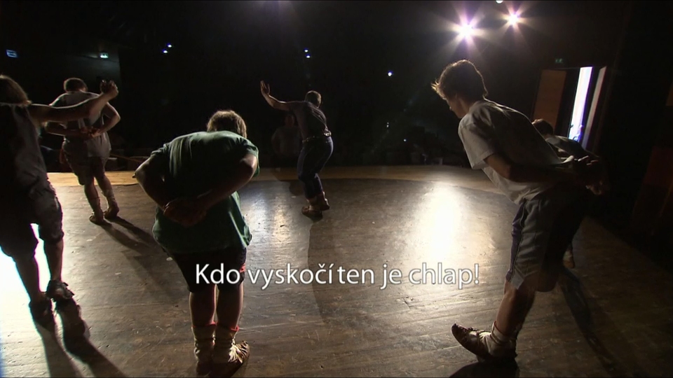 Документ Kdo vyskočí ten je chlap!