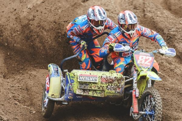 Svět motorů: Sajdkárkros a čtyřkolky 2021