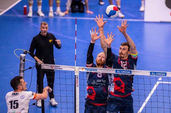 Volejbal: Greenyard Maaseik - VK Lvi Praha