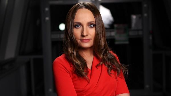 Bez trybu. Justyna Dobrosz-Oracz