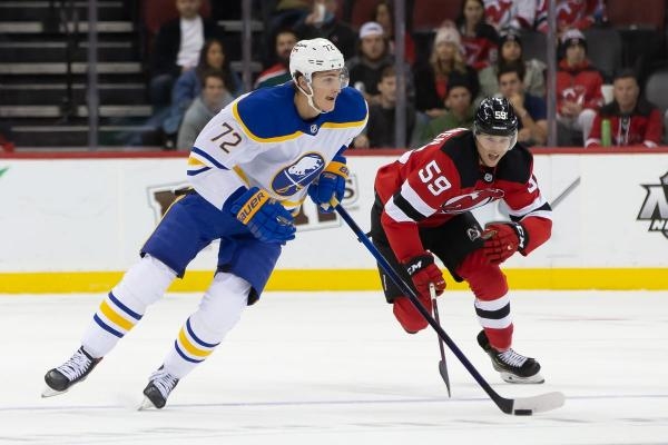 NHL: Buffalo Sabres - New Jersey Devils