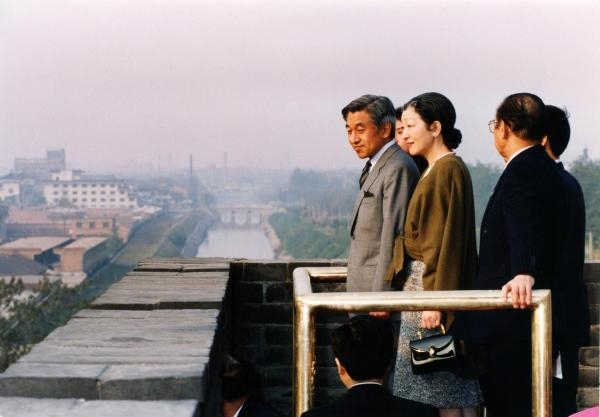 Carica Michiko: snaga trstike