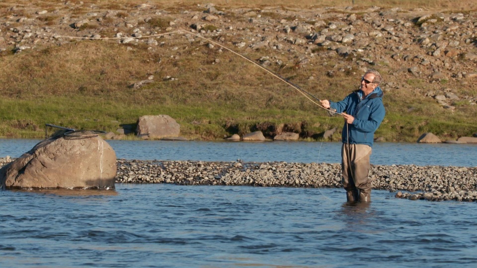 Dokument Na ryby z Robsonem i Jimem: Islandia