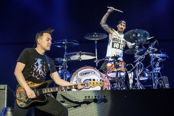 BEST OF blink-182