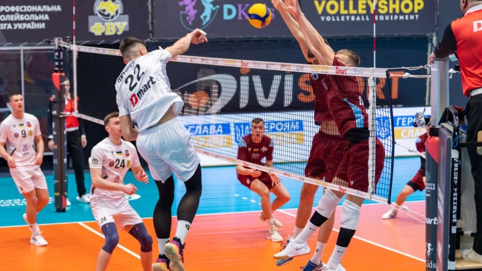 Voleybol. Superliga. Choloviki. Pley-off. Pivfinal. Match 1. Zhitichi-Polissya - MHP-Ladizhin