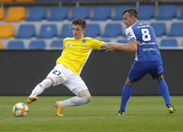 Fotbal: FC Vysočina Jihlava - FC Sellier & Bellot Vlašim