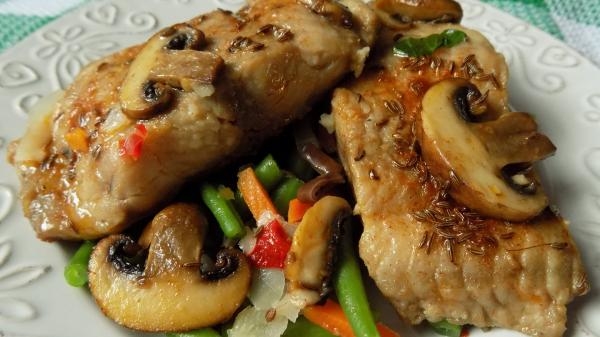 Kuchyně milovníků ryb - Ragú ze sumečka afrického se šlehačkou a raky