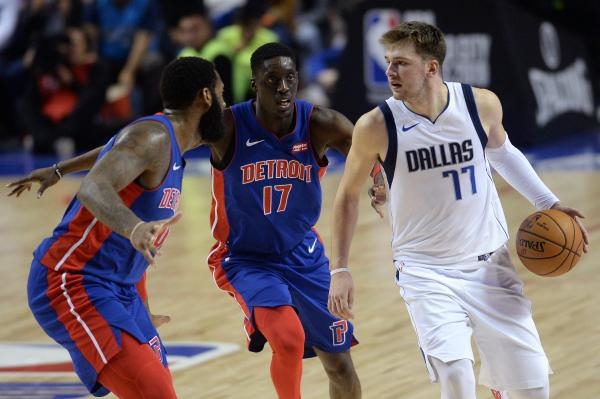 Detroit Pistons - Dallas Mavericks
