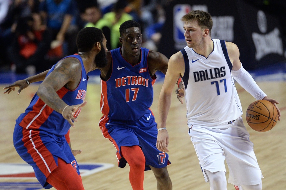 Detroit Pistons - Dallas Mavericks