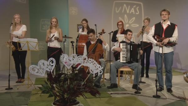 U NÁS aneb Od cimbálu o lidové kultuře